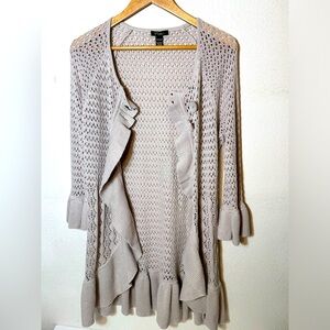 Cupio Large Beige Ruffled Tunic Length Cardigan Sweater Hook & Eye Cottage Core